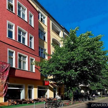 & Zarenhof Friedrichshain Hotel 3*