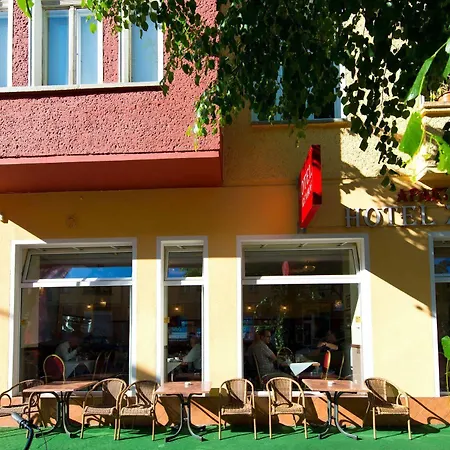 & Zarenhof Friedrichshain