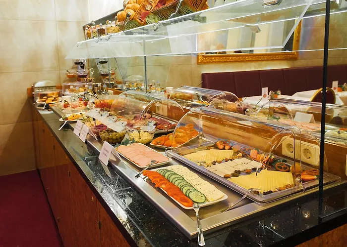 & Zarenhof Friedrichshain 4*