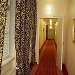 & Zarenhof Friedrichshain Hotel 4*