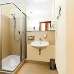 & Zarenhof Friedrichshain Hotel 4*