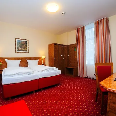 Hotel & Zarenhof Friedrichshain
