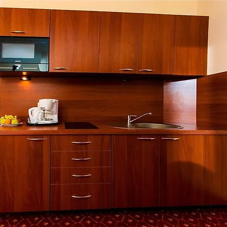 & Zarenhof Friedrichshain Hotel 3*