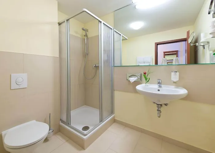 Hotel & Zarenhof Friedrichshain