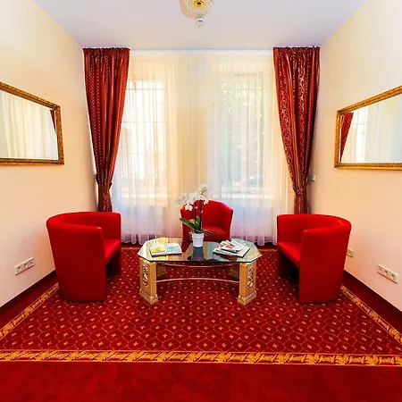 & Zarenhof Friedrichshain 4*