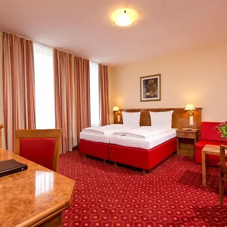 & Zarenhof Friedrichshain 4*