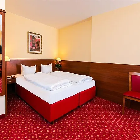 & Zarenhof Friedrichshain