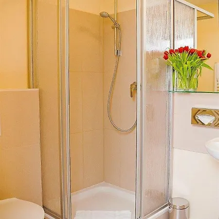 & Zarenhof Friedrichshain Szálloda Berlin