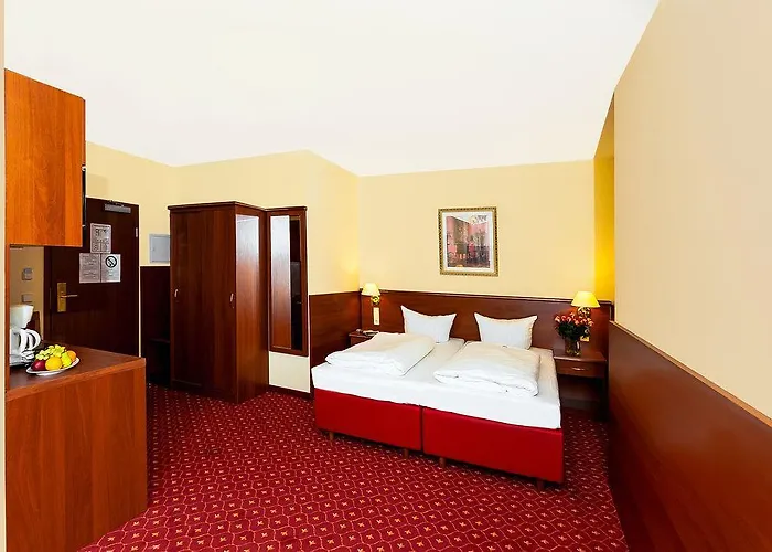 & Zarenhof Friedrichshain Hotel